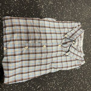 Like new Peter Millar button now